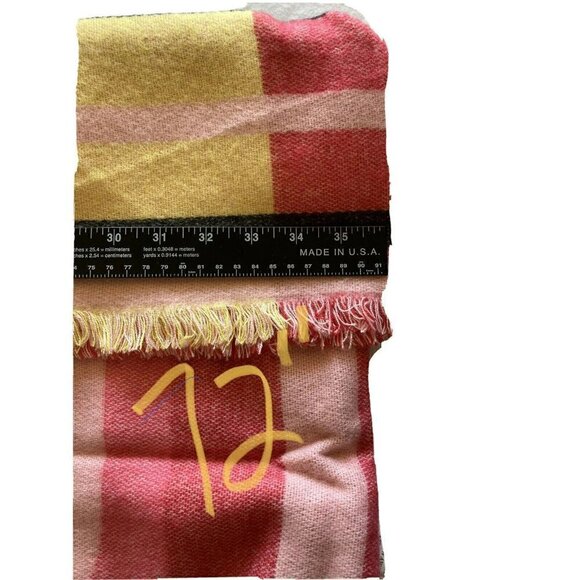 Juicy Couture NWT MultiRed Tapestry Weave Juicy Spellout Fringe Scarf Wrap -72” - Picture 7 of 9
